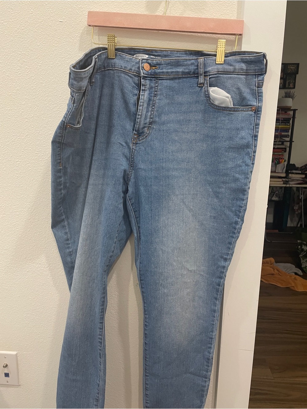 Women's Light Wash Super Skinny Jeans